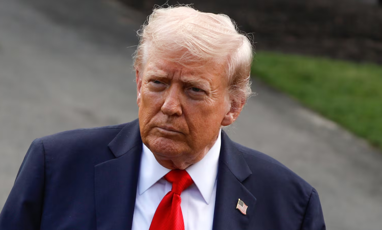 Trump Says ‘Smart People Don’t Like Me’ Trump Says ‘Smart People Don’t Like Me’